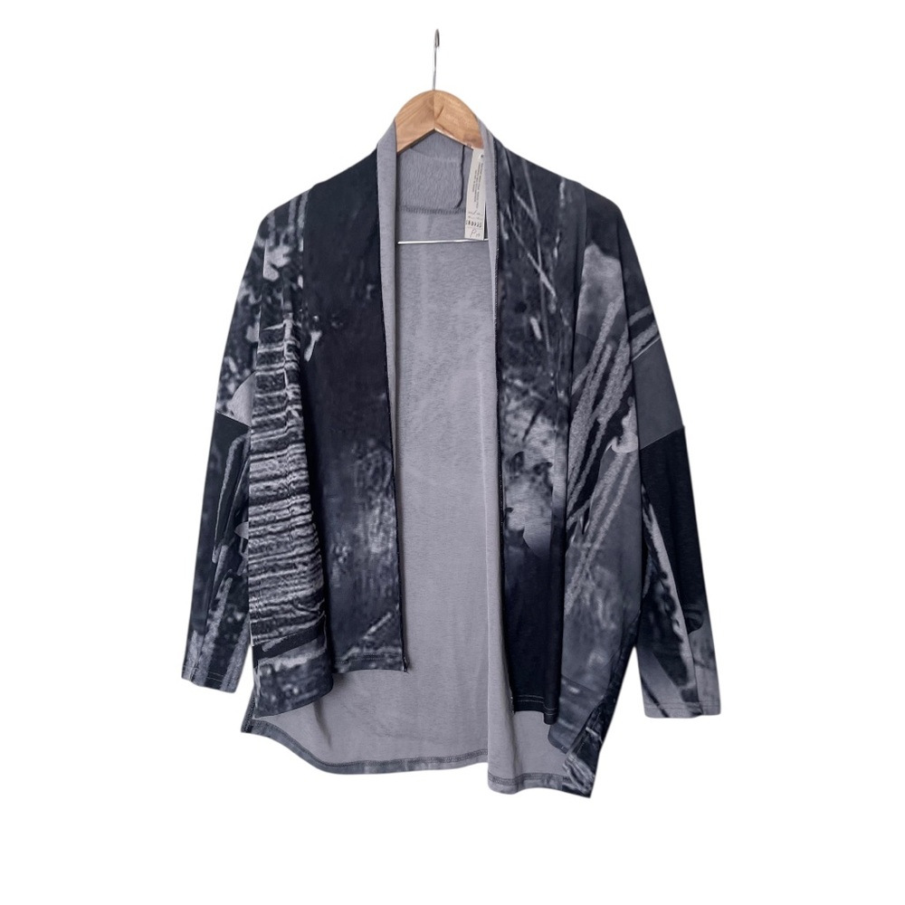 NWT 3 Potato Top Cardigan Grey Multi Open Front Art To Wear Viscose XS/S 2727